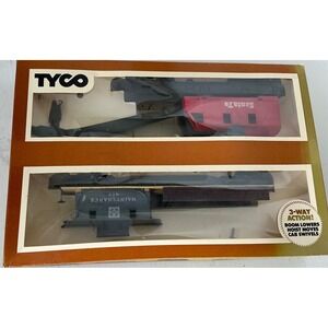 Tyco Vintage Santa Fe Crane and Maintenance Way Car HO Scale Train Set